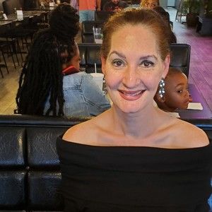 Meet your Posher, Jean